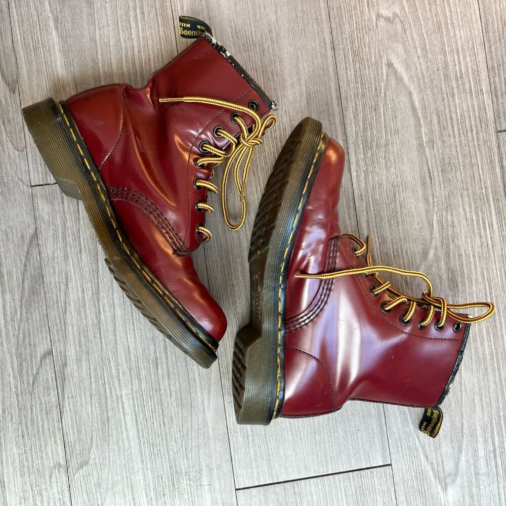 Dr. Martens 1460 Smooth Leather Lace Up Boots Cherry Size W6/M8 - Picture 4 of 7
